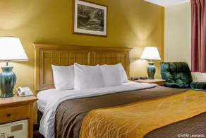 COMFORT INN OSKALOOSA - Image 2