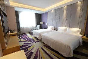 Juny Oriental Hotel - Image 5
