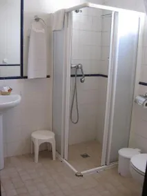 Hotel Plaza San Sebastian - Image 3