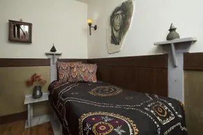 Hotel Empress Zoe - Image 4
