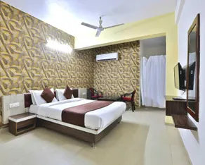 Hotel Jaunt Safari Residency - Image 4