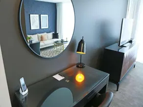 Alex Perry Hotel & Apartments - Image 4