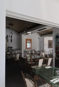 Paphiessa Hotel - Image 2