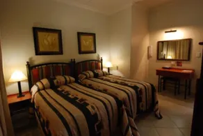 Ya Rena Guest House - Image 2