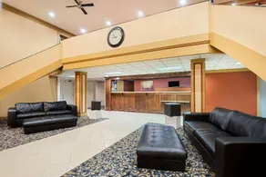 Days Inn by Wyndham Fremont - Image 3