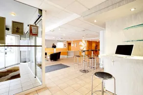 Hotel Première Classe Paris Ouest - Pont De Suresnes - Image 4