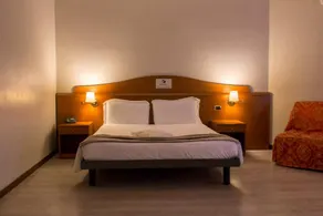 Hotel Excel Roma Ciampino - Image 2
