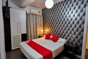 Salamanca Suites - Image 5