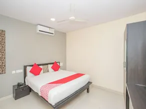 Hotel O French International - Image 4
