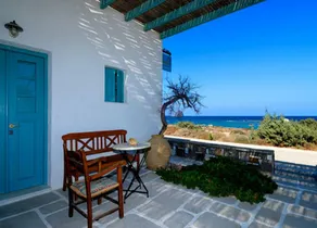 Anemoessa Studios & Rooms - Image 2