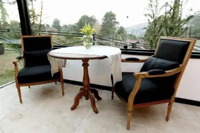 We Hotel - Image 2
