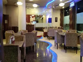 Hotel Sai Dharam Palace - Image 2