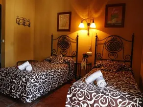 Hostal Dalis - Image 5