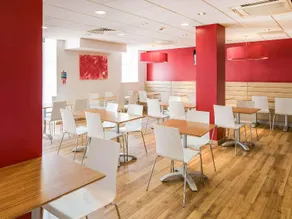 Travelodge Edinburgh Cameron Toll - Image 3