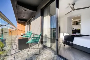 Eazy Centro by ULIV - Image 5