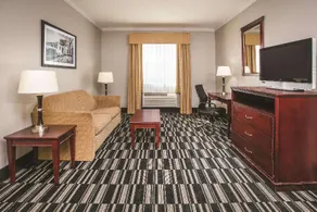 Baymont by Wyndham Dallas South-DeSoto - Image 5