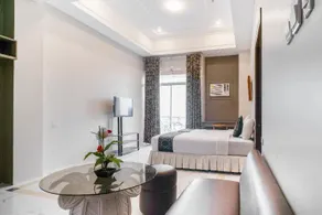 World Palace Hotel by OYO Rooms - Image 3