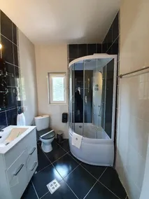 Fox Valley Villa - Image 3