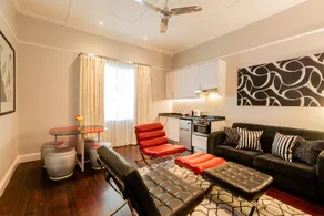 Eendracht Apartments - Image 2