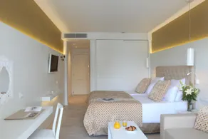 Illa d'Or Hotel - Image 4