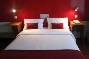 Eco Salvador Hotel - Image 5