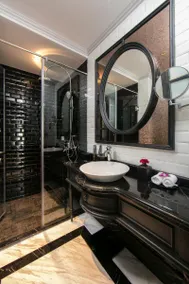 Delicacy Hotel & Spa - Image 5