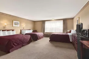 Travelodge by Wyndham Edmundston - Image 4