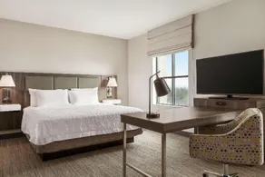 Hampton Inn Suites Snoqualmie - Image 4