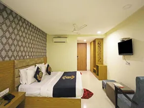 Hotel Capitol - Image 5