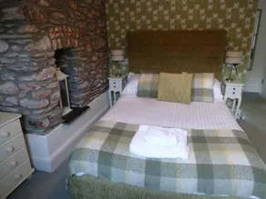 Little Fox Hotel - Image 3