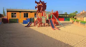 Oasis Village - Image 4