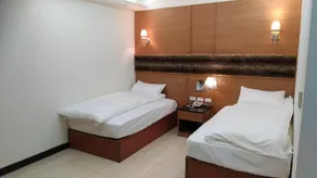 Schon Hotel - Image 3