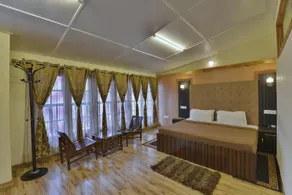 Torrentium Lodge - Image 2