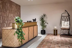Louis Grand Hotel - Image 2