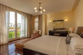 Royal Savoy Villas - Image 5