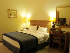 Warwick Palm Beach - Image 4