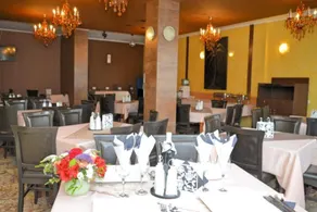 Atrium Mountain View Predeal - Image 3