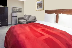 Knights Inn Kingston - Image 5