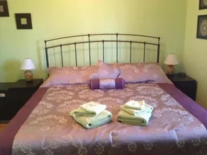 Ahoy Inn Guesthouse - Image 4