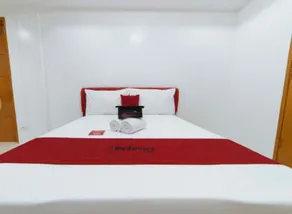 RedDoorz @ Bangkal Makati - Image 3