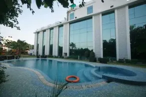 Paradizzo Resort - Image 2