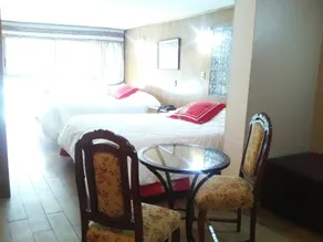 Aparthotel Windsor Suite - Image 4
