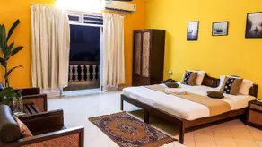 Hiline Beach Guest House - Image 3