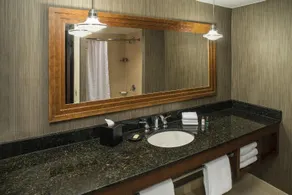 Sheraton Columbus at Capitol Square - Image 2