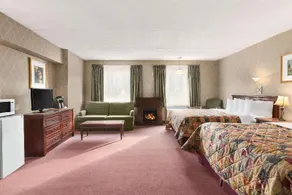 Travelodge by Wyndham Edmundston - Image 5
