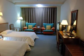 Byfond Hotel - Image 3