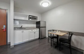 Seneca College Residence King City Campus - Image 3