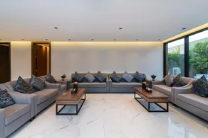 Q Resort - Image 2