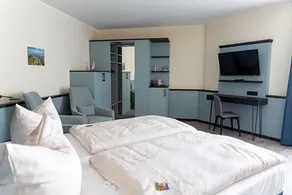 Am Stadtpark - Image 5