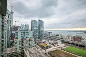 Luxury Waterfront City Place Condo - Image 3